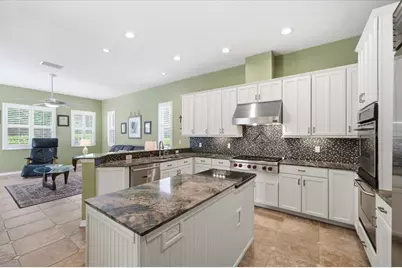 19106 Saint Laurent Drive, Lutz, FL 33558 - Photo 15