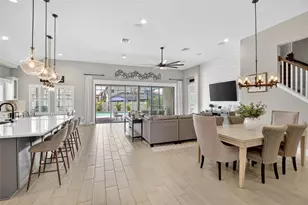 11226 Hawks Fern Dr, Riverview, FL 33569 - Photo 9