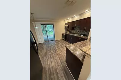 447 6th Avenue NE #B, Largo, FL 33770 - Photo 3