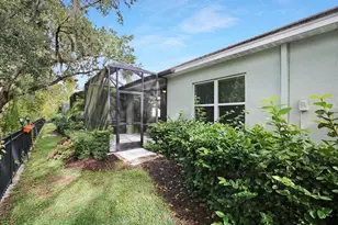 13576 Circa Crossing Dr, Lithia, FL 33547 - Photo 23
