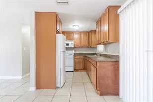 5024 S 85th St, Tampa, FL 33619 - Photo 7