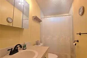 5654 Arrowhead Dr, Zephyrhills, FL 33542 - Photo 59