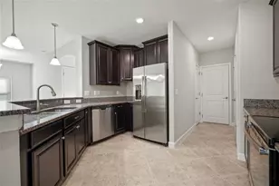 1653 Ludington Ave, Wesley Chapel, FL 33543 - Photo 13