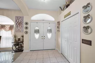 7951 Roundelay Dr, New Port Richey, FL 34654 - Photo 5