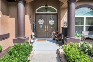 7951 Roundelay Dr, New Port Richey, FL 34654 - Photo 3