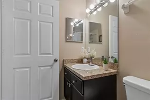 1050 Starkey Rd, Largo, FL 33771 - Photo 21