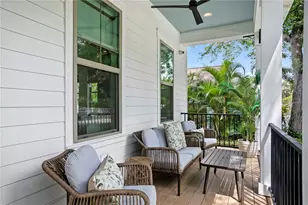 1109 18th Ave N, Saint Petersburg, FL 33704 - Photo 3