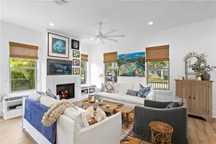 1109 18th Ave N, Saint Petersburg, FL 33704 - Photo 9