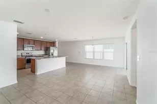 11220 Gold Compass St, Gibsonton, FL 33534 - Photo 5