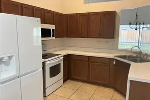 216 Island Water Way, Apollo Beach, FL 33572 - Photo 9