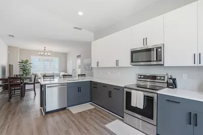 4810 W McElroy Avenue #17, Tampa, FL 33611 - Photo 5