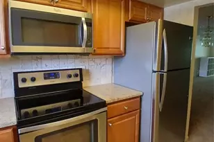 5880 38th Ave N, Saint Petersburg, FL 33710 - Photo 11