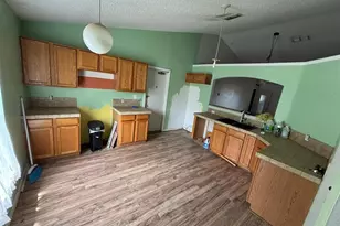 8221 Normandy Dr, Weeki Wachee, FL 34613 - Photo 9