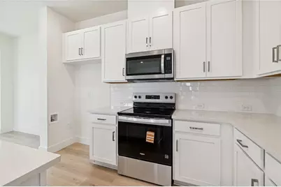 10724 Oak Bend Drive, Parrish, FL 34219 - Photo 9