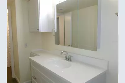 [Address not provided], Saint Petersburg, FL 33714 - Photo 7
