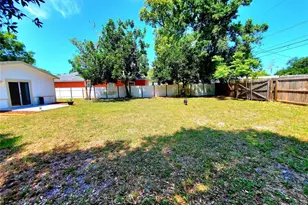 430 1st Ave NE, Largo, FL 33770 - Photo 21
