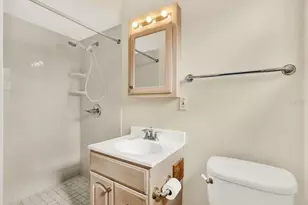 2561 58th St N, Saint Petersburg, FL 33710 - Photo 17