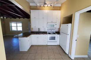 37646 Hendley Ave, Dade City, FL 33525 - Photo 11