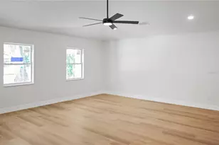 2017 E Seward St, Tampa, FL 33604 - Photo 5