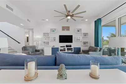 2813 Kipps Colony Drive S, Gulfport, FL 33707 - Photo 25