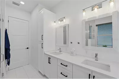 2813 Kipps Colony Drive S, Gulfport, FL 33707 - Photo 33