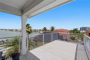 2813 Kipps Colony Dr S, Gulfport, FL 33707 - Photo 11