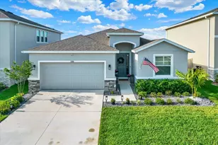 10186 Shoreline Vw Wy, Wesley Chapel, FL 33545 - Photo 45