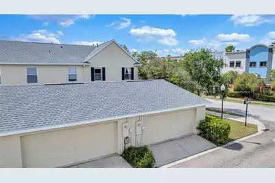 10039 Bradwell Place, Tampa, FL 33626 - Photo 11