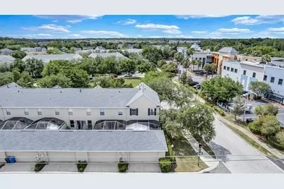 10039 Bradwell Place, Tampa, FL 33626 - Photo 7