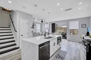 10039 Bradwell Pl, Tampa, FL 33626 - Photo 23