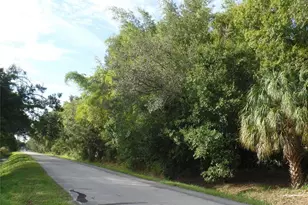 1260 70th St N, Saint Petersburg, FL 33710 - Photo 15