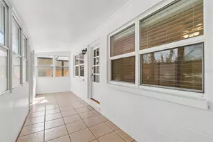 911 E Patterson St, Tampa, FL 33604 - Photo 7