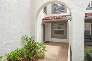 500 Santa Cruz Pl NE, Saint Petersburg, FL 33703 - Photo 3