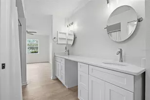 500 Santa Cruz Pl NE, Saint Petersburg, FL 33703 - Photo 15