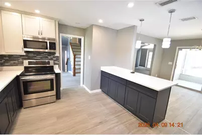 8402 Blackstone Court, Tampa, FL 33615 - Photo 15