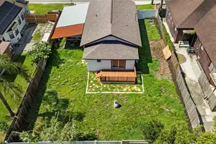 504 E Calhoun St, Plant City, FL 33563 - Photo 5