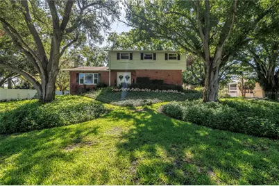 6505 Cedar Street NE, Saint Petersburg, FL 33702 - Photo 1