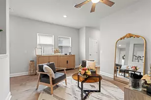 5607 Del Coronado, Apollo Beach, FL 33572 - Photo 9