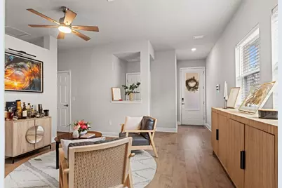 5607 Del Coronado, Apollo Beach, FL 33572 - Photo 3