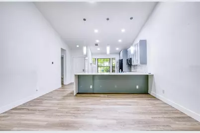 2617 Bentley Dr, Palm Harbor, FL 34684 - Photo 11