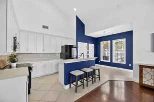 5536 Luminar Pointe Ln, Apollo Beach, FL 33572 - Photo 21
