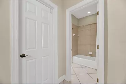 5536 Luminar Pointe Lane, Apollo Beach, FL 33572 - Photo 59