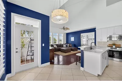 5536 Luminar Pointe Lane, Apollo Beach, FL 33572 - Photo 29