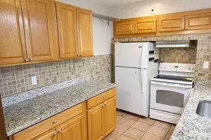 6131 42nd Ave N, Saint Petersburg, FL 33709 - Photo 5