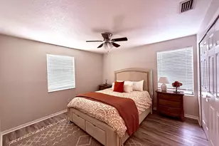7218 N Highland Ave, Tampa, FL 33604 - Photo 9
