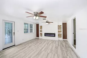 906 Woodlawn Ave, Plant City, FL 33563 - Photo 15