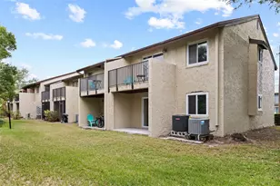 4215 E Bay Dr, Clearwater, FL 33764 - Photo 29