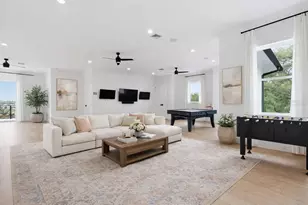 8241 Cass Rd, Zephyrhills, FL 33540 - Photo 45