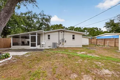 924 Lakewood Avenue, Tampa, FL 33613 - Photo 3