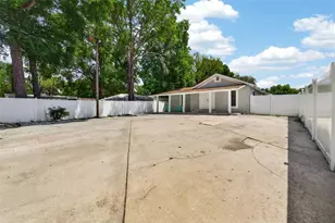 8507 N Brooks St, Tampa, FL 33604 - Photo 3